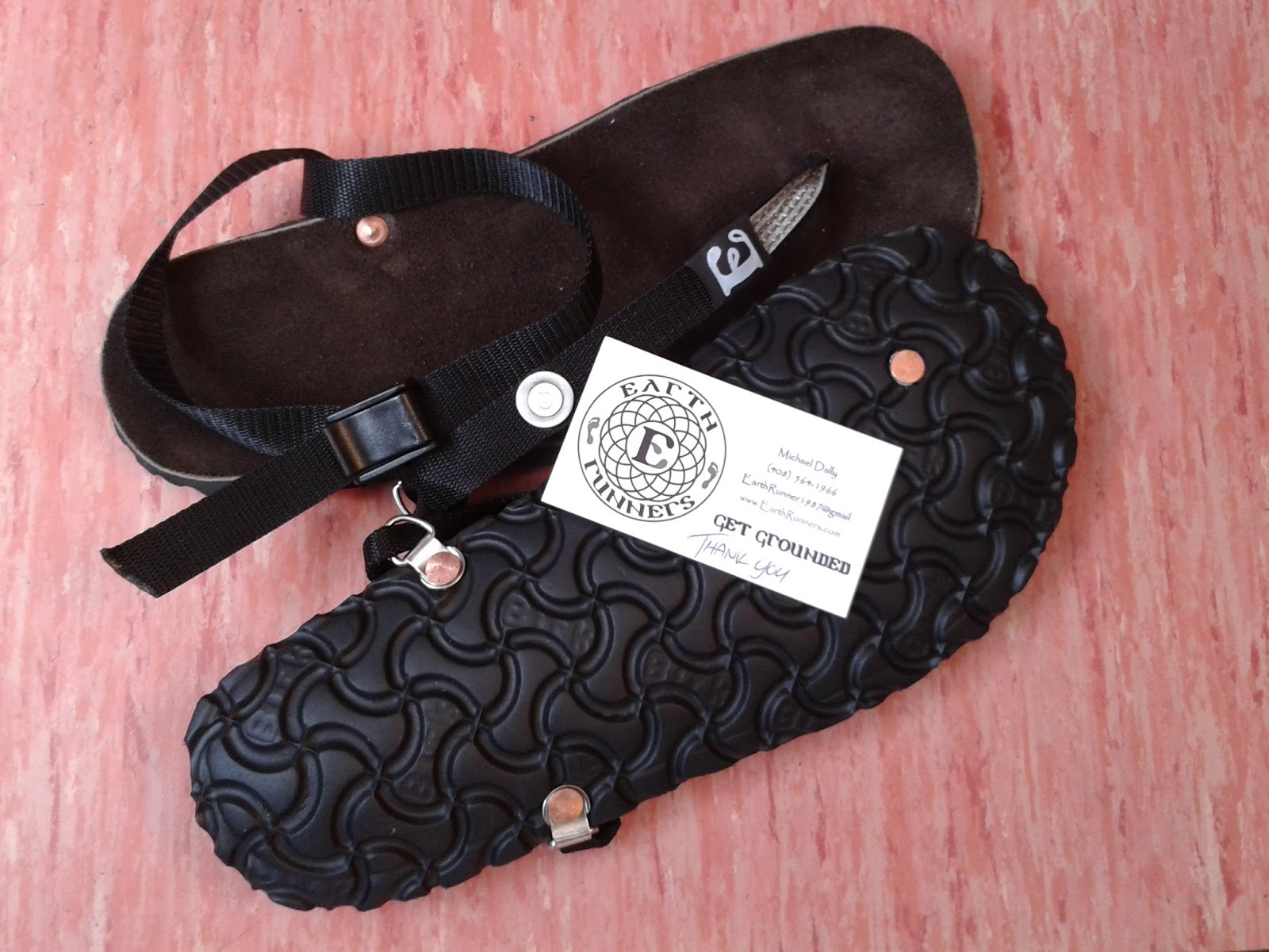 earth runners sizing